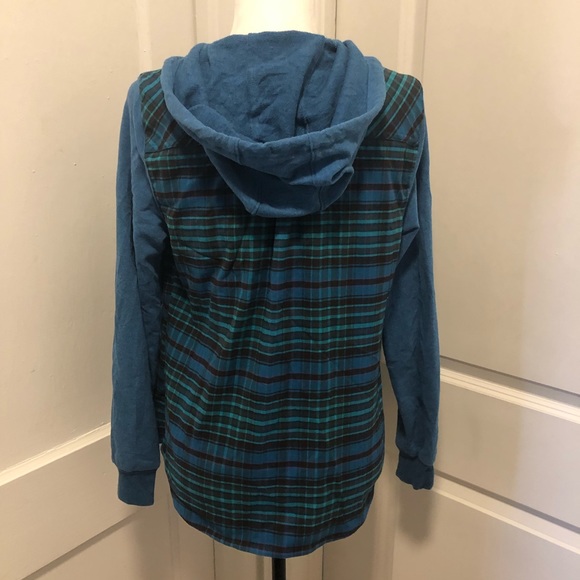 Ll bean hooded shirt size xl youth - Picture 3 of 4
